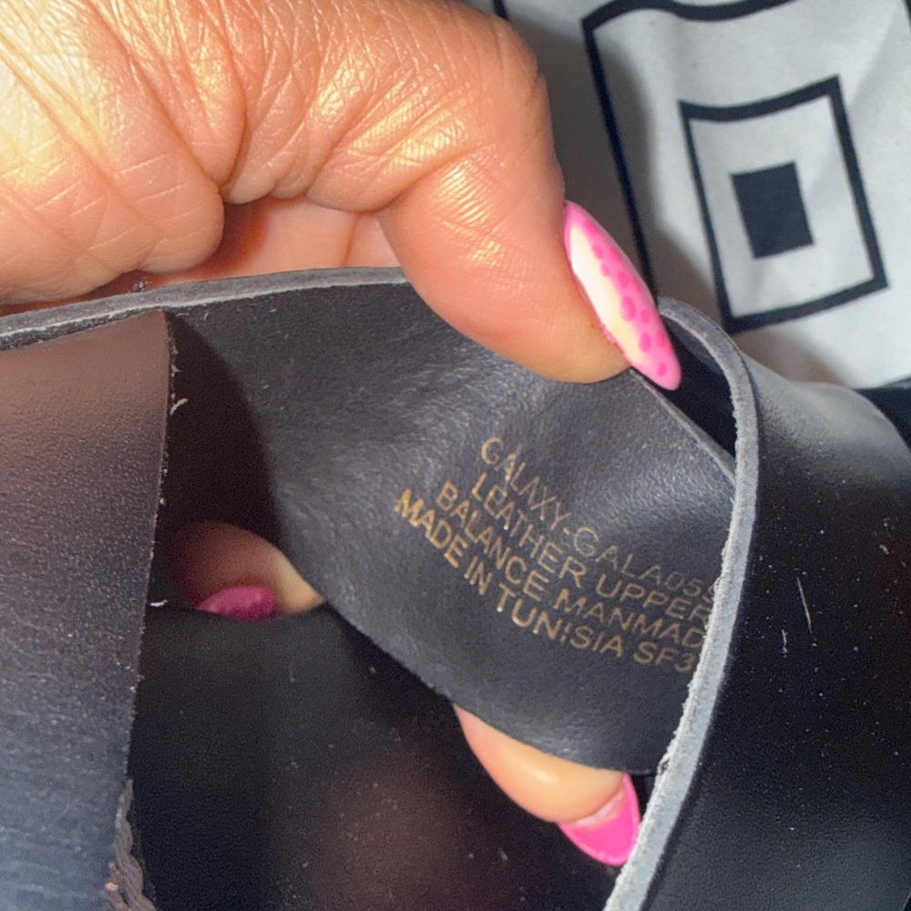 Steve Madden Black and Brown Wedge Sandals - Picture 8 of 9